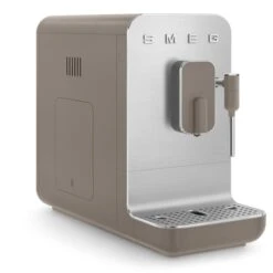 Cafetera Superautomática Smeg BCC02TPMEU -Electrodomésticos Outlet Tienda 92130982 2516106005