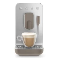 Cafetera Superautomática Smeg BCC02TPMEU -Electrodomésticos Outlet Tienda 92130982 6871363322