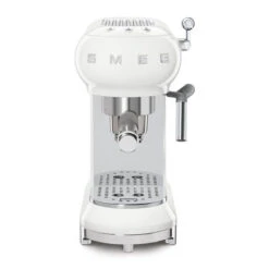 SMEG ECF01WHEU - Cafetera Línea Años 50 Thermoblock Capacidad 1l Color Blanco -Electrodomésticos Outlet Tienda smeg ecf01wheu cafetera linea anos 50 thermoblock capacidad 1l color blanco 0025705 600px