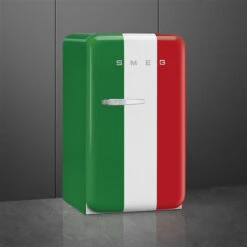 Smeg FAB10HRDIT5 - Frigorífico 1 Puerta 97 X 54,5 Cm 50's Style Italia E -Electrodomésticos Outlet Tienda smeg fab10hrdit5 frigorifico 1 puerta 97 x 54 5 cm 50 s style italia e 0052344 600px