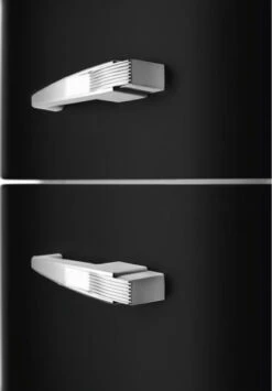 Smeg FAB30LBL5 - Frigorífico 2 Puertas 172x60cm 50's Style Negro D -Electrodomésticos Outlet Tienda smeg fab30rbl5 frigorifico 2 puertas 172x60cm 50 s style negro d 0045429 600px