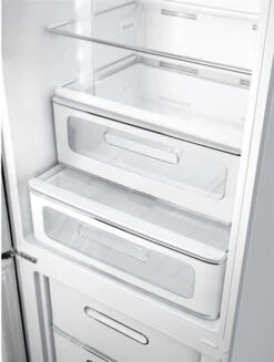 Smeg FAB32LSV5 - Frigorífico 196,8x60,1cm 50's Style Gris Clase D -Electrodomésticos Outlet Tienda smeg fab32lsv5 frigorifico 196 8x60 1cm 50 s style gris clase d 0045335 600px