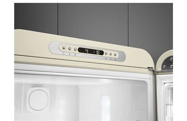 Smeg FAB32RCR5 - Frigorífico Combi 196,8x60,1cm 50's Style D Crema 3 Smeg FAB32RCR5 - Frigorífico Combi 196,8x60,1cm 50's Style D Crema - Imagen 3