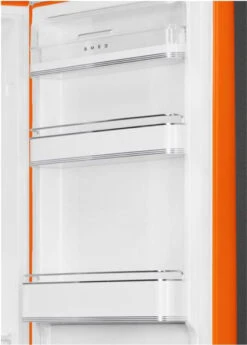 Smeg FAB32ROR5 - Frigorífico 196,8x60,1cm 50's Style Naranja Clase D -Electrodomésticos Outlet Tienda smeg fab32ror5 frigorifico 196 8x60 1cm 50 s style naranja clase d 0045390 600px
