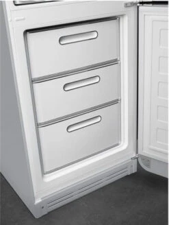 Smeg FAB32RSV5 - Frigorífico 196,8x60,1cm 50's Style Gris Clase D -Electrodomésticos Outlet Tienda smeg fab32rsv5 frigorifico 196 8x60 1cm 50 s style gris clase d 0045314 600px