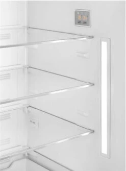 Smeg FAB38RCR5 - Frigorífico Combi 205x70,6cm NoFrost Crema E -Electrodomésticos Outlet Tienda smeg fab38rcr5 frigorifico combi 205x70 6cm nofrost crema e 0046056 600px