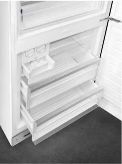 Smeg FAB38RWH5 - Frigorífico Combi 205x70,6cm NoFrost Blanco E -Electrodomésticos Outlet Tienda smeg fab38rwh5 frigorifico combi 205x70 6cm nofrost blanco e 0046100 600px