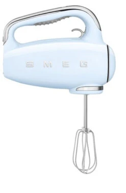 Smeg HMF01PBEU - Amasadora De Varillas 50 Style Azul 9 Velocidades -Electrodomésticos Outlet Tienda smeg hmf01pbeu amasadora de varillas 50 style azul 9 velocidades 0058680 600px