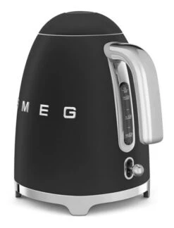 Smeg KLF03BLMEU - Hervidor 50's Style 1,7L Negro Mate -Electrodomésticos Outlet Tienda smeg klf03blmeu hervidor 50 s style 1 7l negro mate 0045591 600px