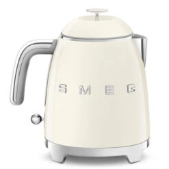 Smeg KLF05CREU - Hervidor Crema Estilo Años 50 0.8 Litros 16 Smeg KLF05CREU - Hervidor Crema Estilo Años 50 0.8 Litros -Electrodomésticos Outlet Tienda smeg klf05creu mini hervidor crema estilo anos 50 0 8 litros 0057925 600px