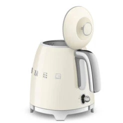 Smeg KLF05CREU - Hervidor Crema Estilo Años 50 0.8 Litros 19 Smeg KLF05CREU - Hervidor Crema Estilo Años 50 0.8 Litros -Electrodomésticos Outlet Tienda smeg klf05creu mini hervidor crema estilo anos 50 0 8 litros 0057928 600px