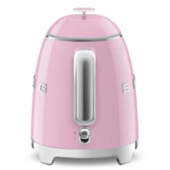 Smeg KLF05PKEU - Mini Hervidor Rosa Estilo Años 50 0.8 Litros 18 Smeg KLF05PKEU - Mini Hervidor Rosa Estilo Años 50 0.8 Litros -Electrodomésticos Outlet Tienda smeg klf05pkeu mini hervidor rosa estilo anos 50 0 8 litros 0057852 600px