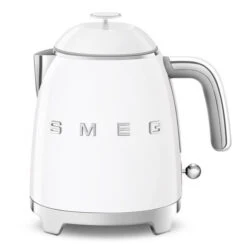 Smeg KLF05WHEU - Mini Hervidor Blanco Estilo Años 50 0.8 Litros