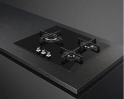 Smeg PV163N2 - Placa Gas Natural 60cm Sin Marco Negro -Electrodomésticos Outlet Tienda smeg pv163n2 placa gas natural 60cm sin marco negro 0044465 600px